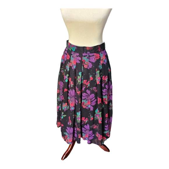 NEW NWT Meow Bouquet Pleated Swing Skirt - Picture 3 of 3